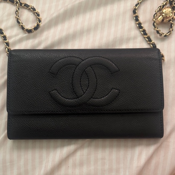 CHANEL Black Leather Clutch with Gold Chain - Picture 1 of 5